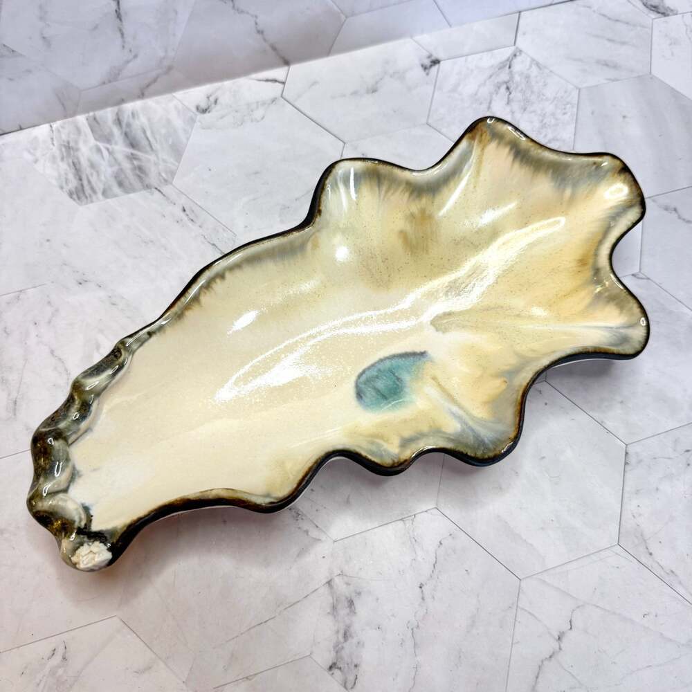 Mussels & More Bowl Pottery Oyster Shell Mussel Sculptural Glazed 11" Decor EUC